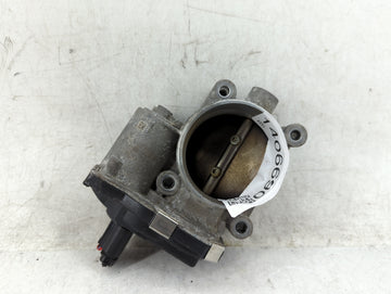 2012-2015 Chevrolet Equinox Throttle Body P/N:12632101CA Fits Fits 2012 2013 2014 2015 OEM Used Auto Parts - Oemusedautopart