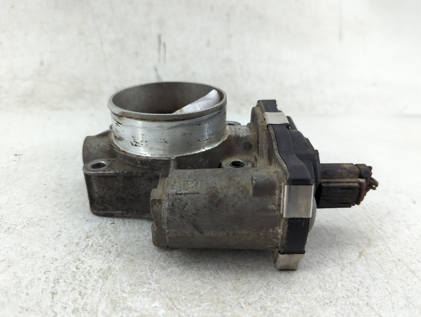 2012-2015 Chevrolet Equinox Throttle Body P/N:12632101CA Fits Fits 2012 2013 2014 2015 OEM Used Auto Parts - Oemusedautopart