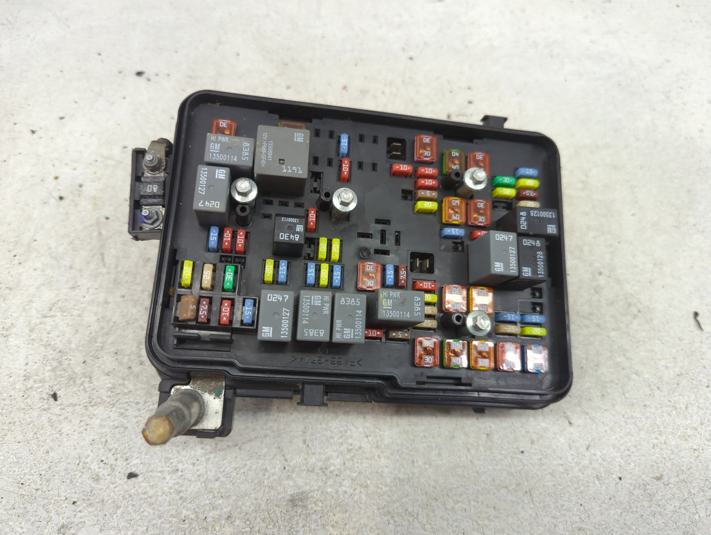 2013-2015 Chevrolet Equinox Fusebox Fuse Box Panel Relay Module P/N:22929763 01 Fits Fits 2013 2014 2015 OEM Used Auto Parts