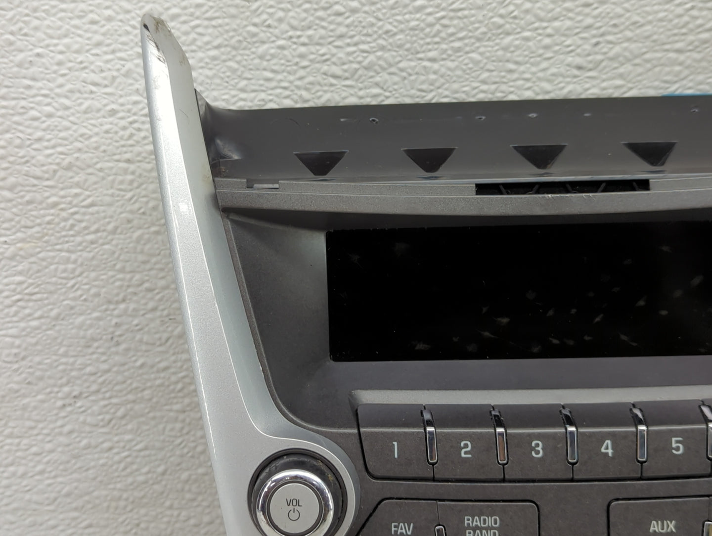 2012-2015 Chevrolet Equinox Radio Control Panel - Oemusedautoparts1.com
