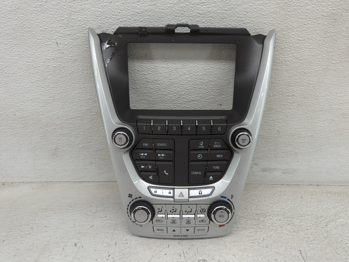 2012-2015 Chevrolet Equinox Radio Control Panel - Oemusedautoparts1.com