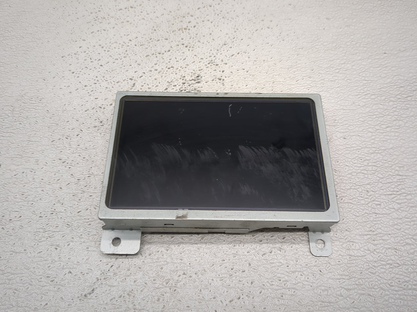 2010-2015 Chevrolet Equinox Information Display Screen - Oemusedautoparts1.com