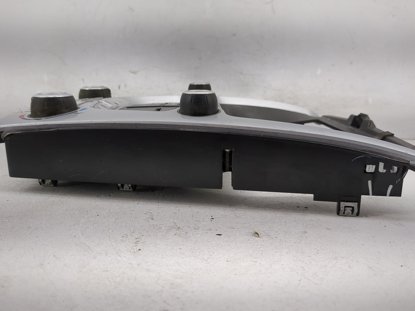 2012-2015 Chevrolet Equinox Radio Control Panel - Oemusedautoparts1.com