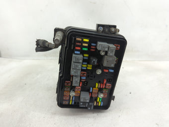 compare product 2013-2016 Chevrolet Equinox Fusebox Fuse Box Panel Relay Module P/N:22929763 01 Fits Fits 2013 2014 2015 2016 OEM Used Auto Parts