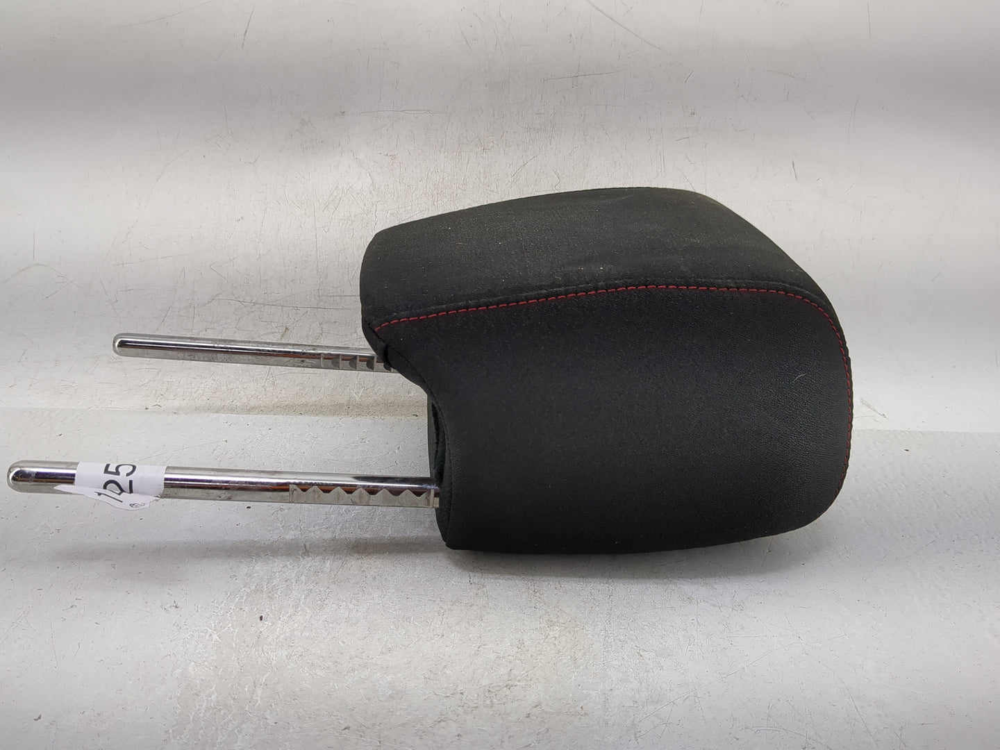 2015 Chevrolet Equinox Headrest Head Rest Front Driver Passenger Seat Fits OEM Used Auto Parts - Oemusedautoparts1.com