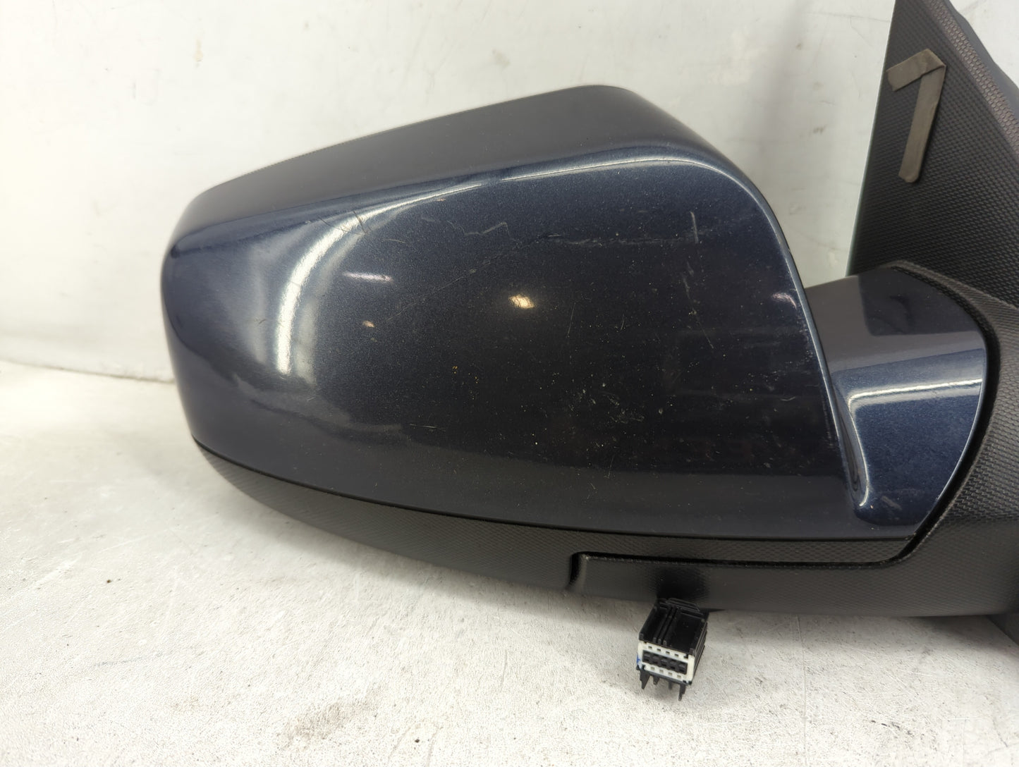 2015-2017 Chevrolet Equinox Driver Left Side View Power Door Mirror - Oemusedautoparts1.com
