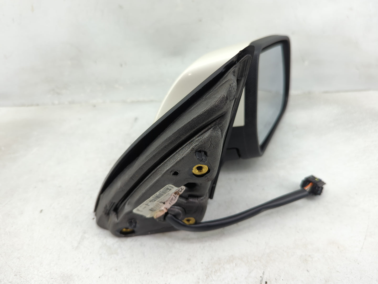 2015-2017 Chevrolet Equinox Driver Left Side View Manual Door Mirror - Oemusedautoparts1.com