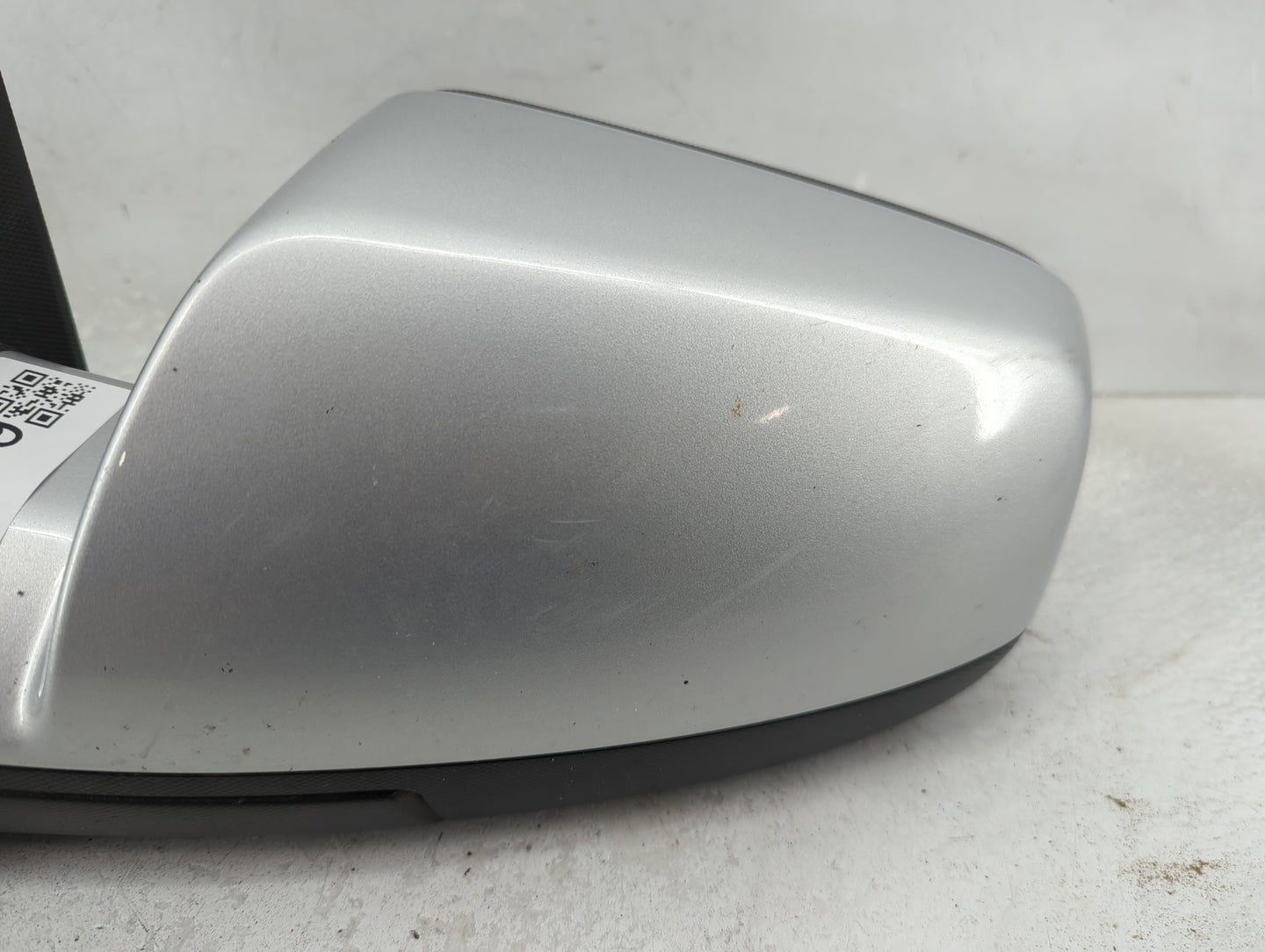 2015-2017 Chevrolet Equinox Driver Side View Mirror - Left Door Mirror OEM Used - Oemusedautoparts1.com