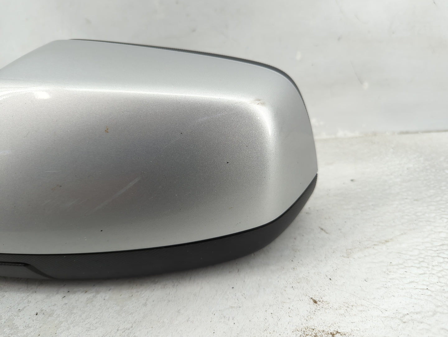 2015-2017 Chevrolet Equinox Driver Side View Mirror - Left Door Mirror OEM Used - Oemusedautoparts1.com