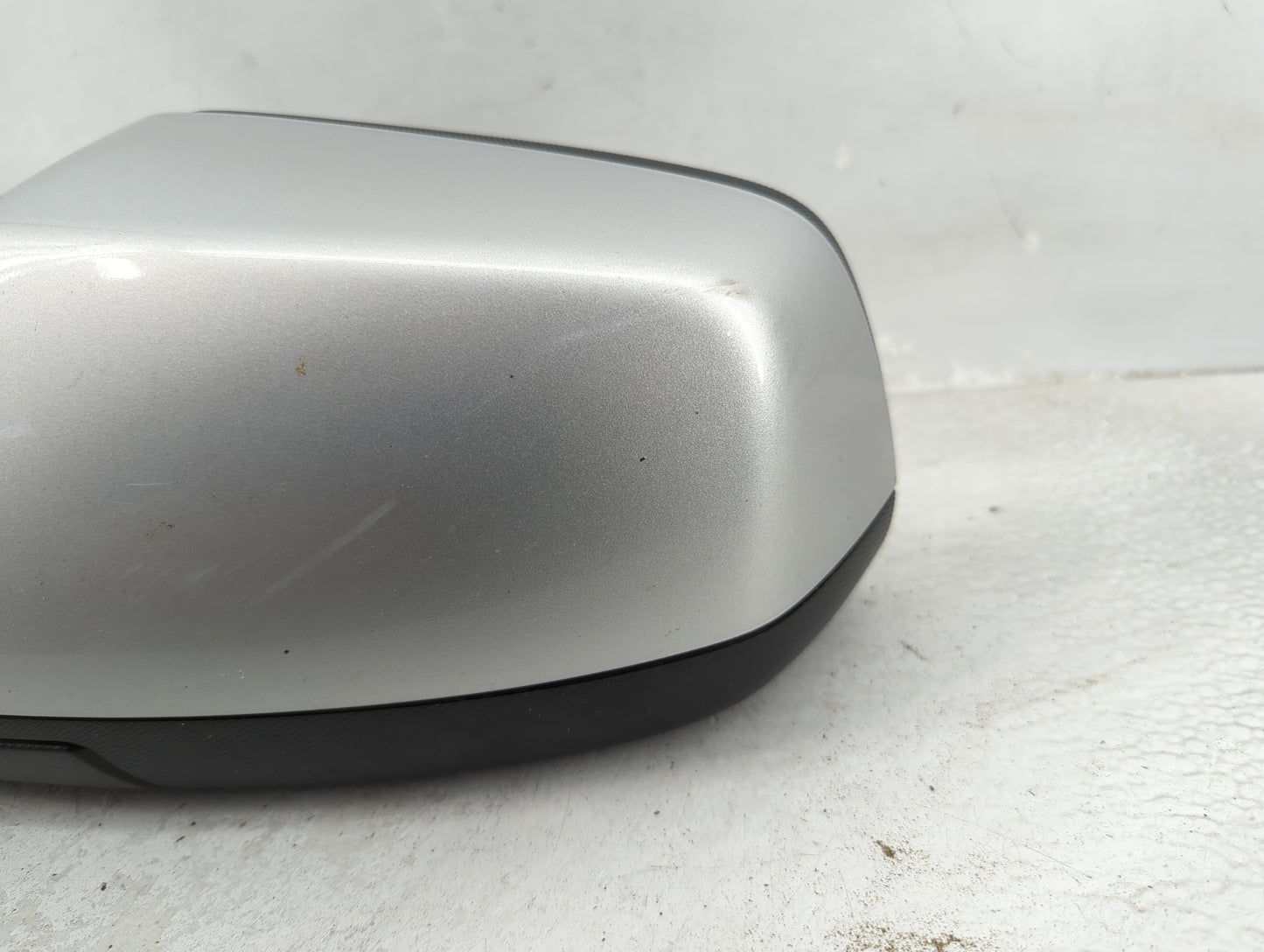 2015-2017 Chevrolet Equinox Driver Side View Mirror - Left Door Mirror OEM Used - Oemusedautoparts1.com