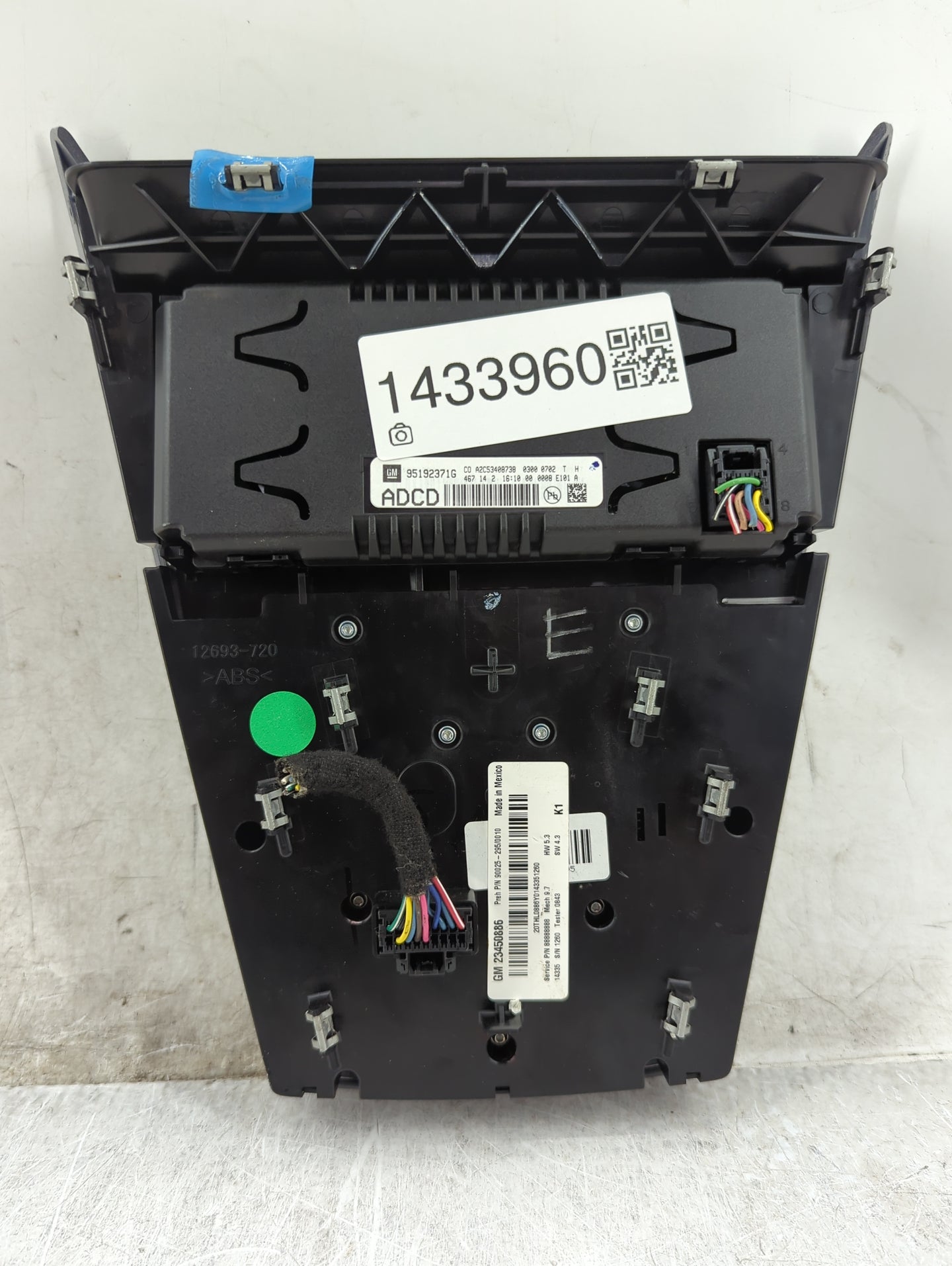 2012-2015 Chevrolet Equinox Radio AM FM Cd Player Receiver Replacement P/N:23450886 95192371 Fits Fits 2012 2013 2014 2015 O