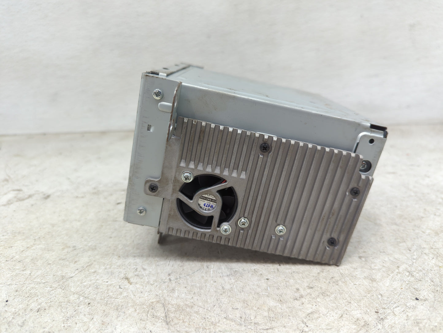 2013-2015 Chevrolet Equinox Radio AM FM Cd Player Receiver Replacement P/N:22976137 Fits Fits 2013 2014 2015 2016 OEM Used A
