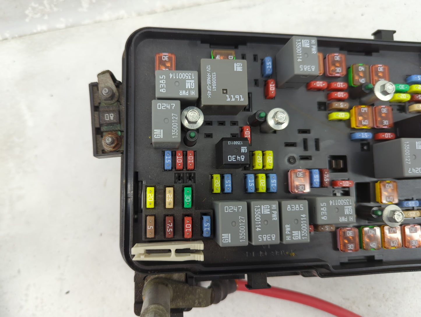 2013-2016 Chevrolet Equinox Fusebox Fuse Box Panel Relay Module Fits Fits 2013 2014 2015 2016 OEM Used Auto Parts - Oemuseda