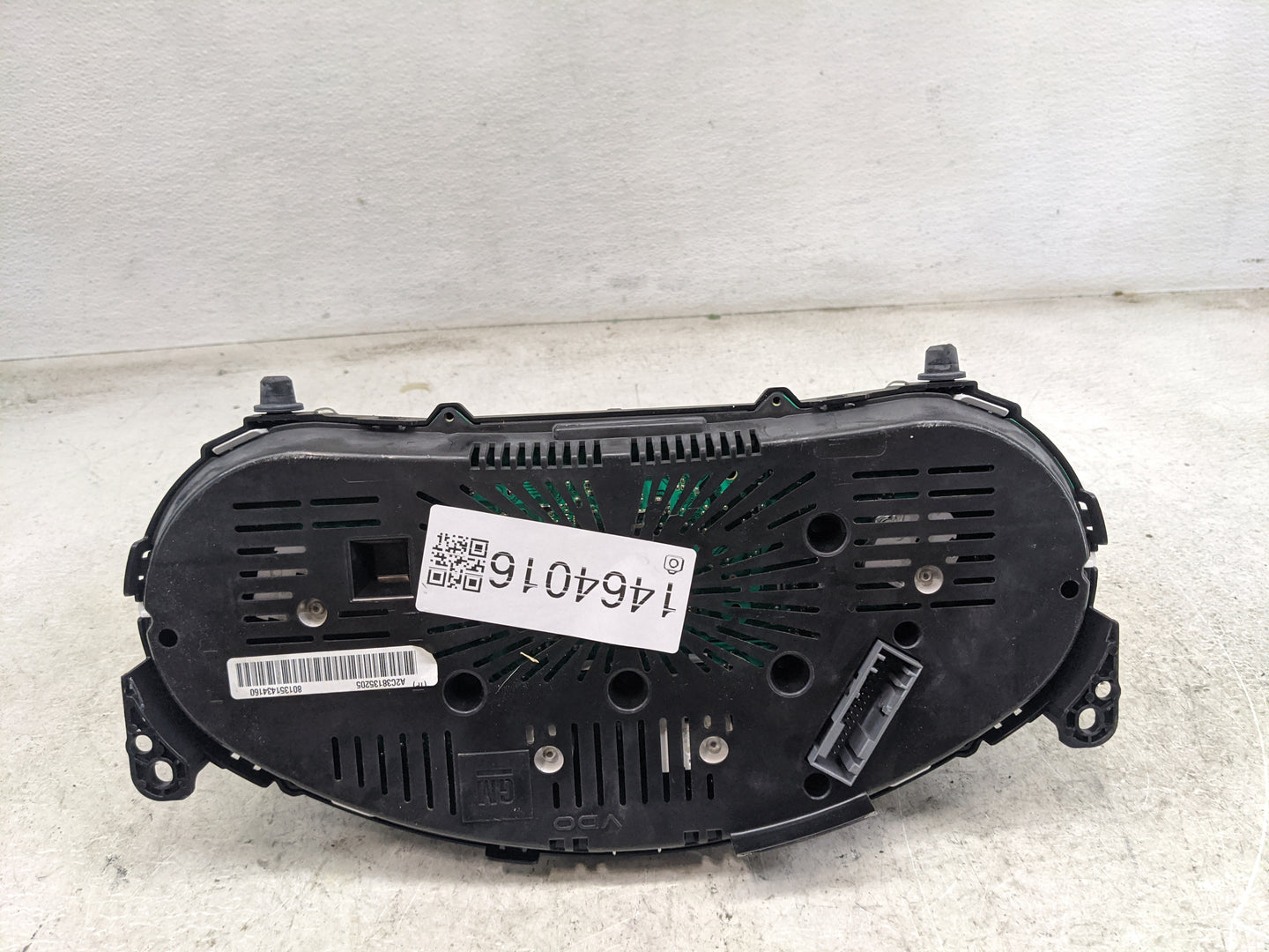 2013-2017 Chevrolet Equinox Instrument Cluster Speedometer Gauges P/N:23265863 812703197 Miles:158K Fits OEM Used Auto Parts