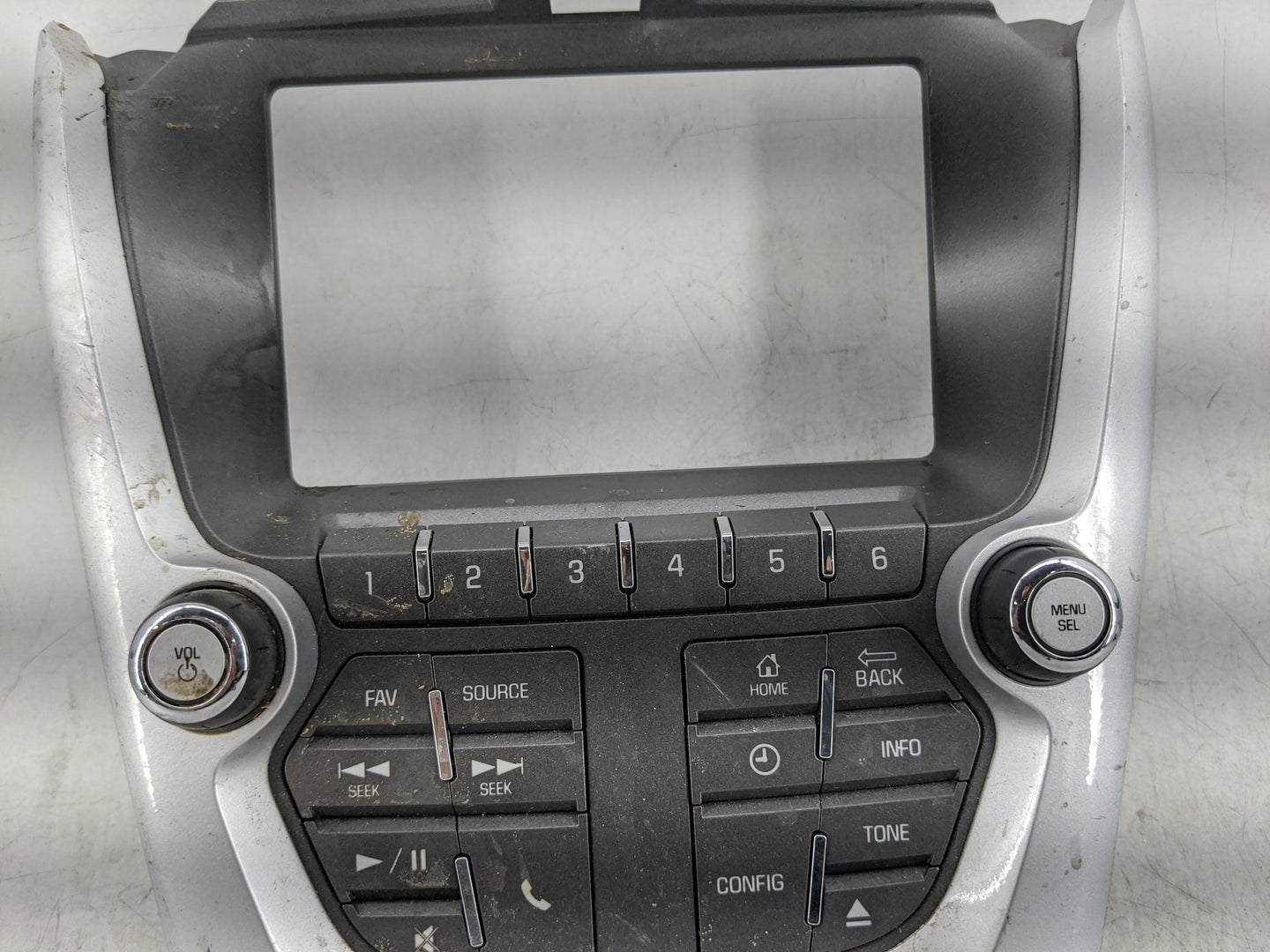 2012-2015 Chevrolet Equinox Radio Control Panel 1468296 - Oemusedautoparts1.com