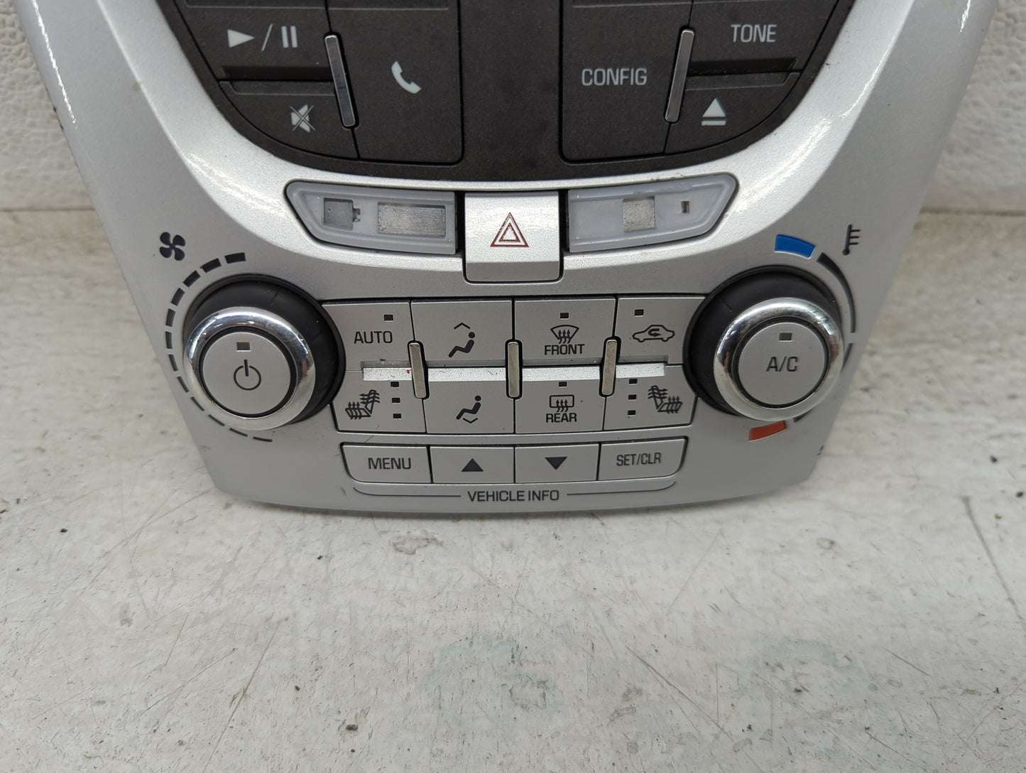 2015 Chevrolet Equinox Climate Control Module Temperature AC/Heater Replacement P/N:23450891 90025-516, 88888888 Fits OEM Us