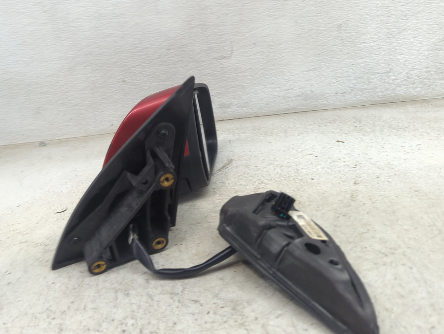 2015 Chevrolet Equinox Passenger Side View Mirror - Right Door Mirror OEM Used - Oemusedautoparts1.com