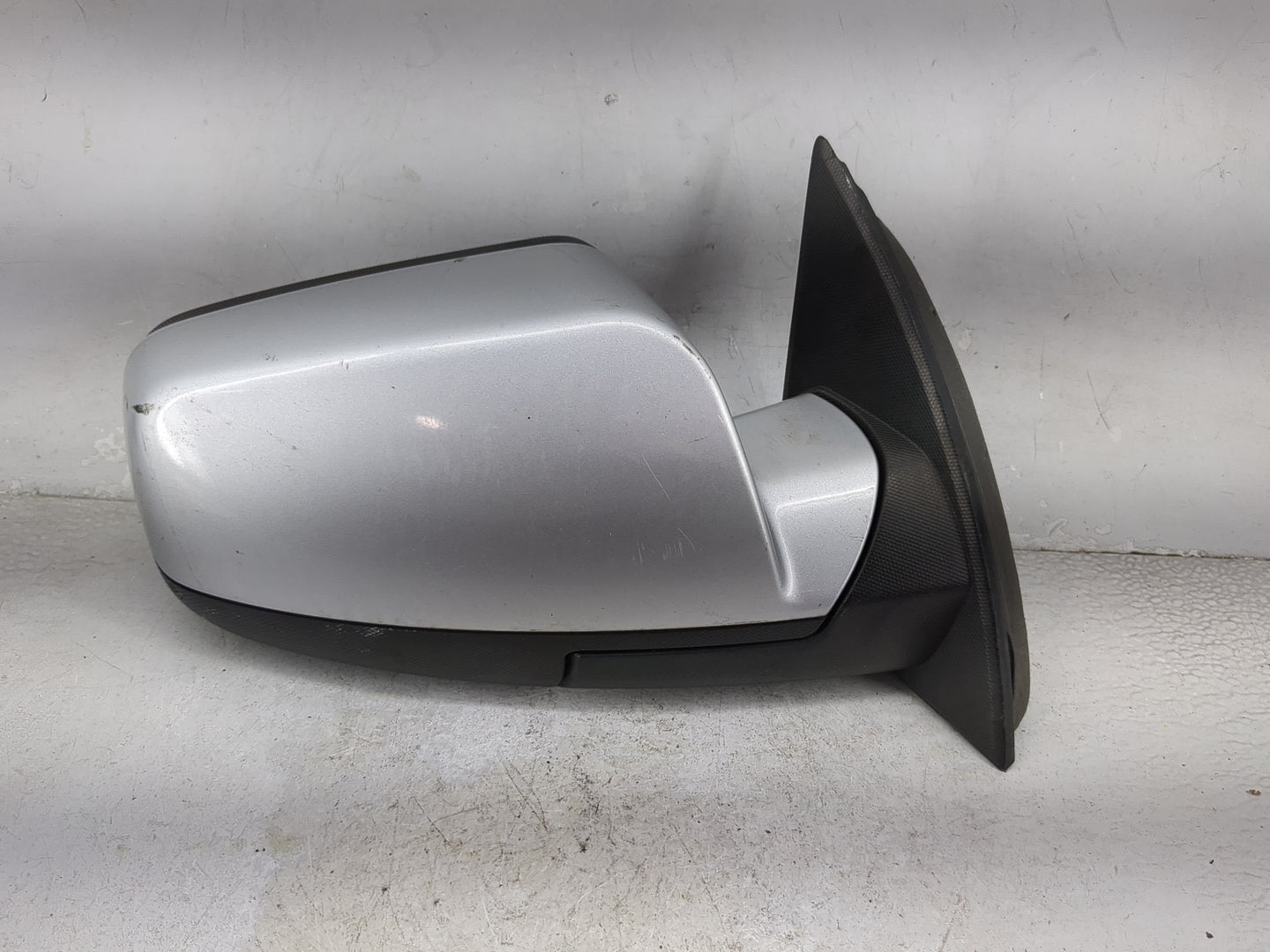 2015-2017 Chevrolet Equinox Passenger Side View Mirror - Right Door Mirror OEM Used - Oemusedautoparts1.com