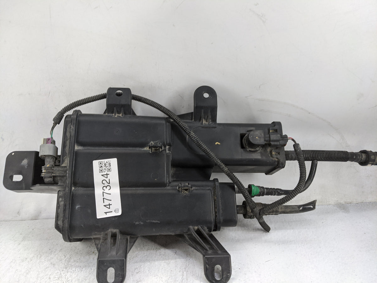 2015 Chevrolet Equinox Fuel Vapor Charcoal Canister 1477324 - Oemusedautoparts1.com