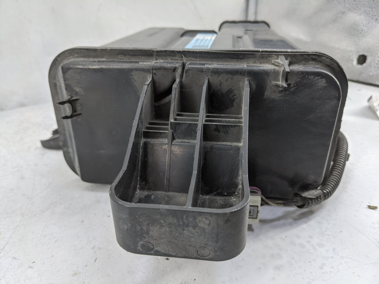 2015 Chevrolet Equinox Fuel Vapor Charcoal Canister - Oemusedautoparts1.com