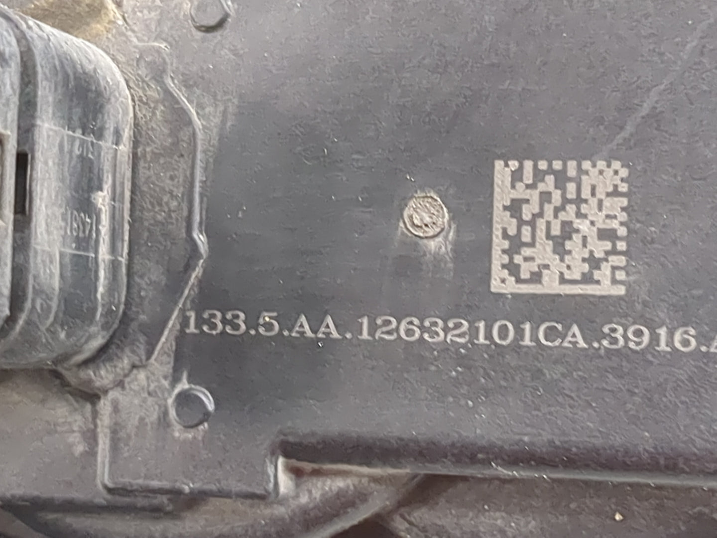2012-2015 Chevrolet Equinox Throttle Body P/N:12632101CA Fits Fits 2012 2013 2014 2015 OEM Used Auto Parts - Oemusedautopart