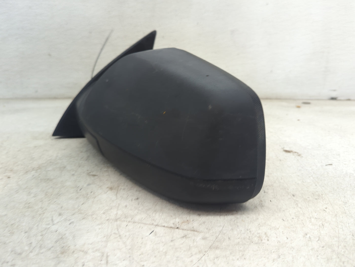 2015 Chevrolet Equinox Driver Side View Mirror - Left Door Mirror OEM Used - Oemusedautoparts1.com