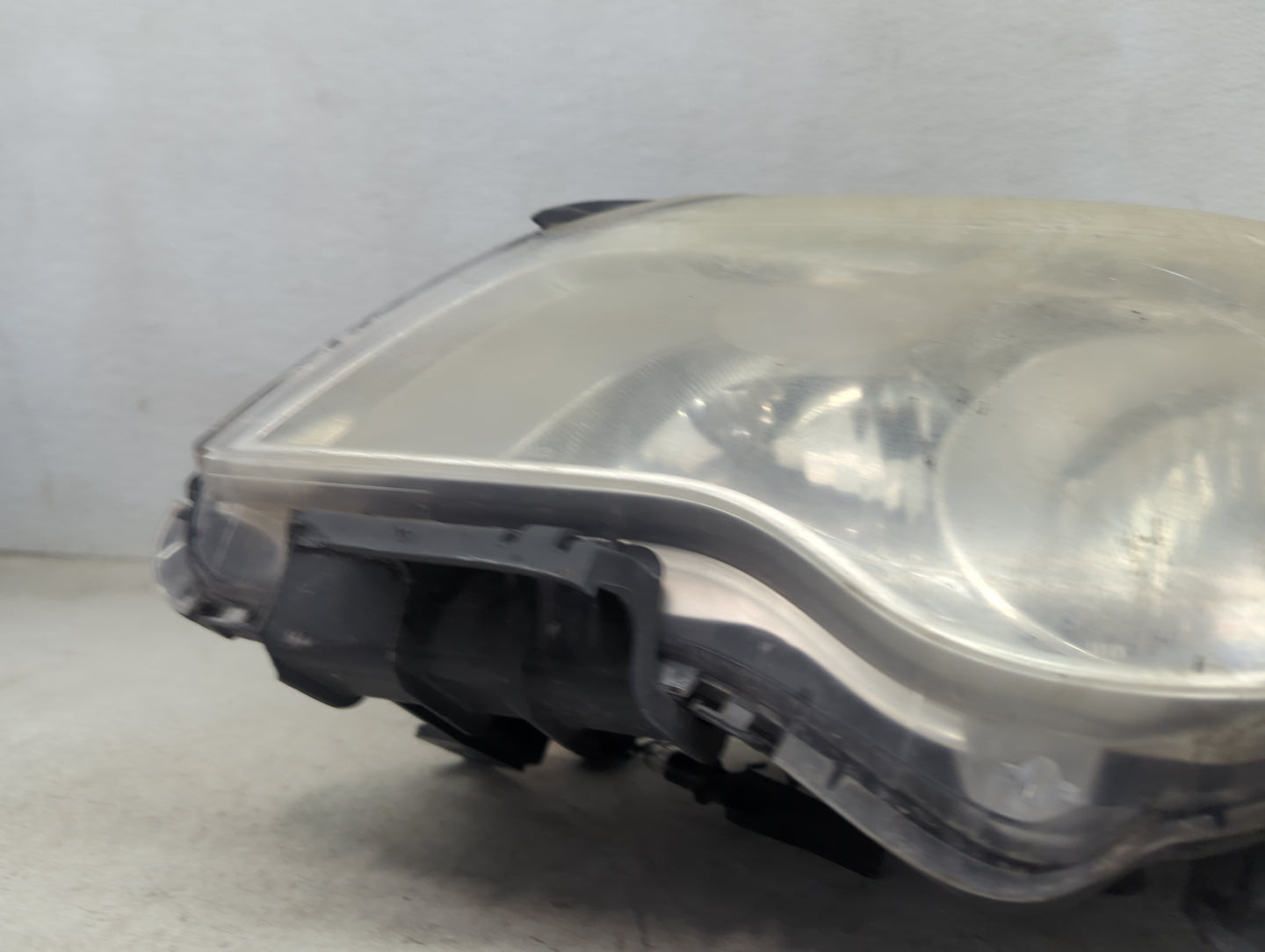 2010-2015 Chevrolet Equinox Tail Light Assembly Driver Left OEM Fits Fits 2010 2011 2012 2013 2014 2015 OEM Used Auto Parts 