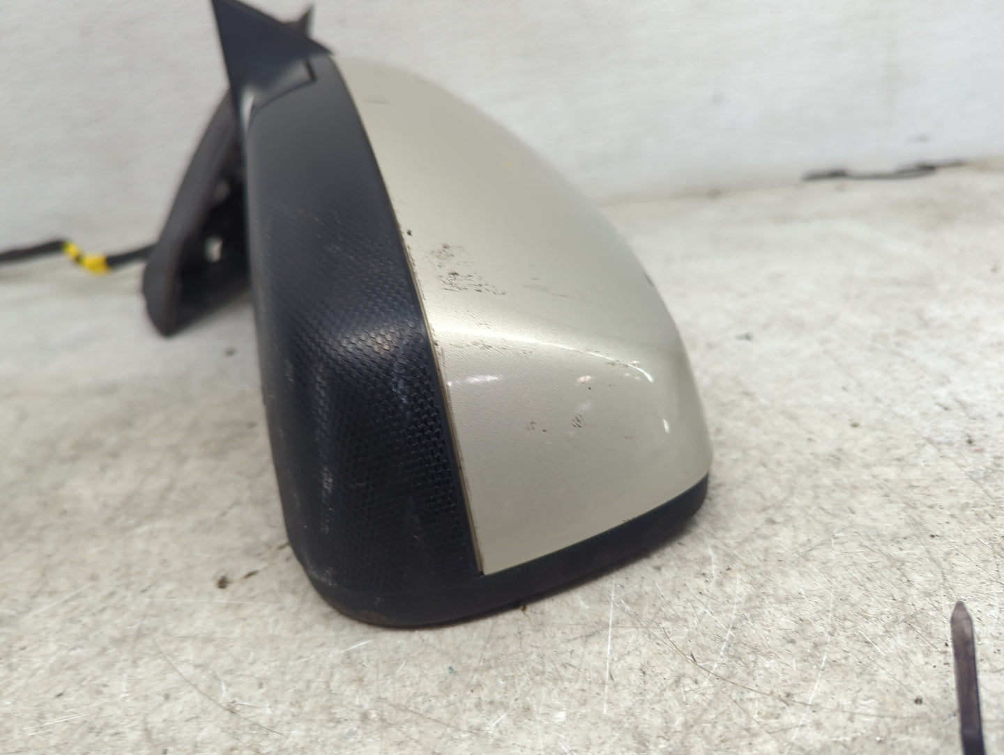2015-2017 Chevrolet Equinox Driver Side View Mirror - Left Door Mirror OEM Used - Oemusedautoparts1.com