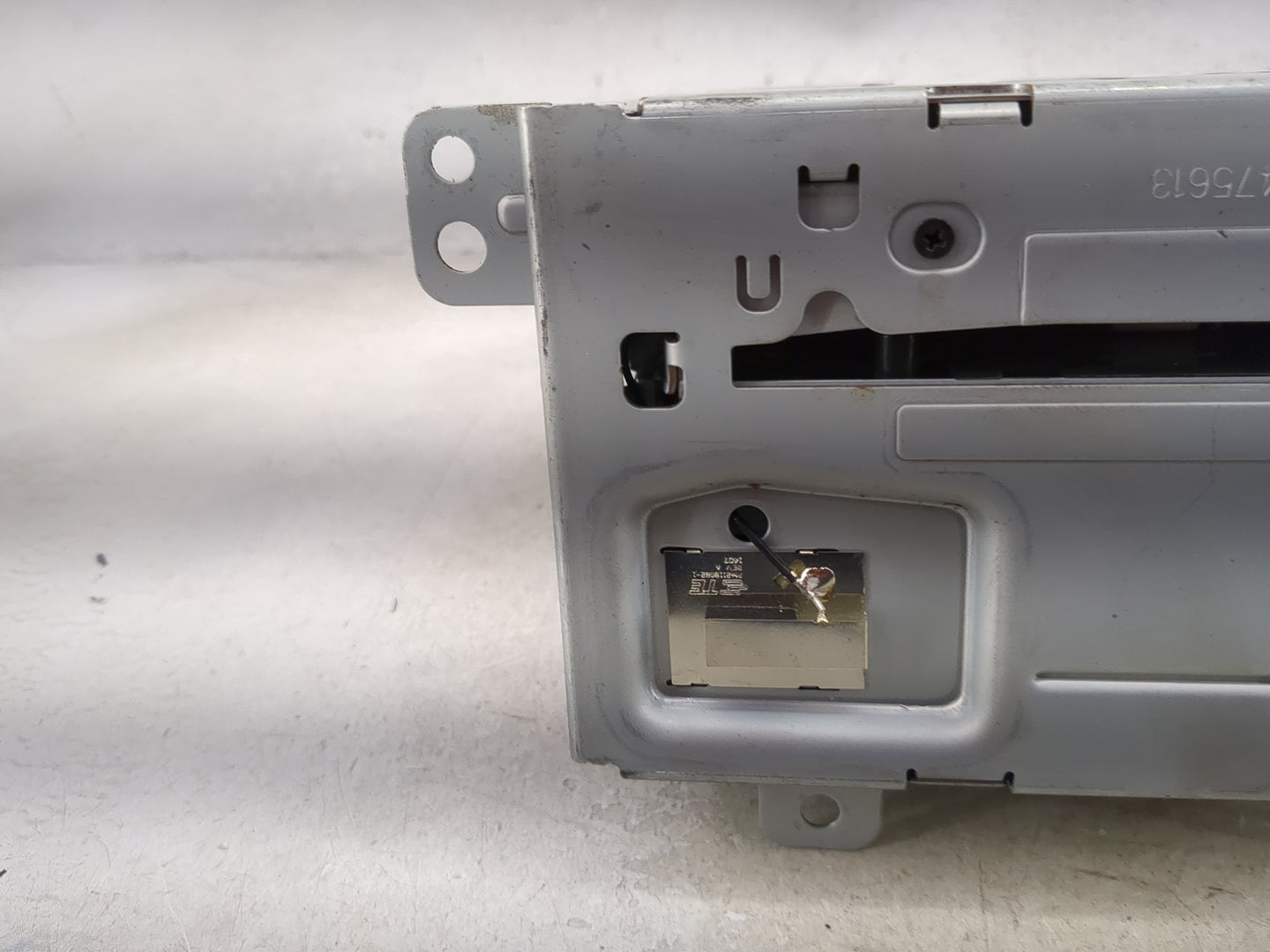 2015 Chevrolet Equinox Radio AM FM Cd Player Receiver Replacement P/N:23495273 GA-130-COLR-NT Fits Fits 2014 2016 2017 OEM U