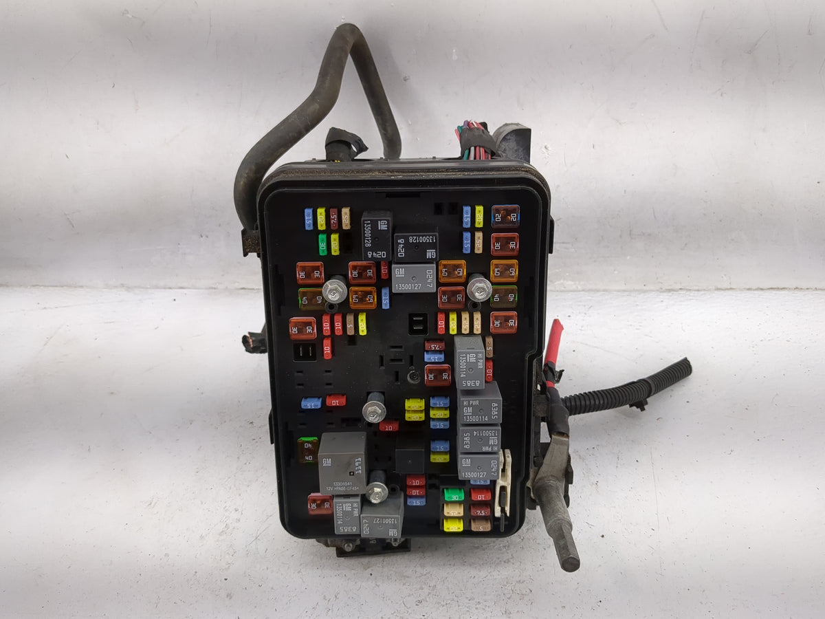 2013-2016 Chevrolet Equinox Fusebox Fuse Box Panel Relay Module P/N:22922727 13500128, 13500127 Fits Fits 2013 2014 2015 201