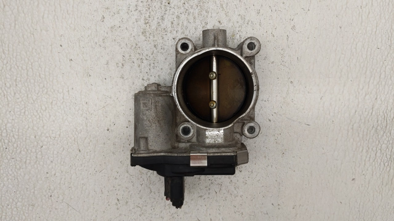 2012-2015 Chevrolet Equinox Throttle Body P/N:12632101CA Fits Fits 2012 2013 2014 2015 OEM Used Auto Parts - Oemusedautopart
