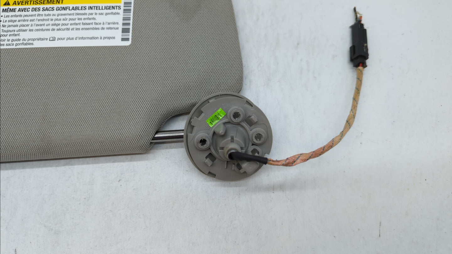 2010-2017 Chevrolet Equinox Sun Visor Shade Replacement Passenger Right Mirror Fits Fits 2010 2011 2012 2013 2014 2015 2016 