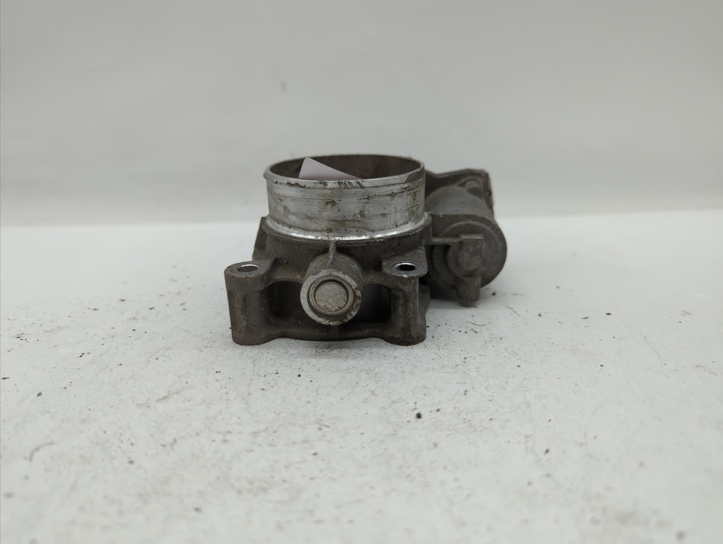2012-2015 Chevrolet Equinox Throttle Body P/N:12632101CA Fits Fits 2012 2013 2014 2015 OEM Used Auto Parts - Oemusedautopart