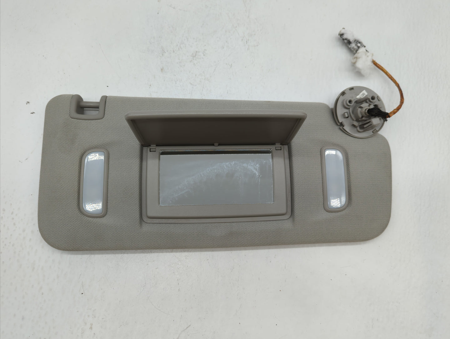 2010-2017 Chevrolet Equinox Sun Visor Shade Replacement Passenger Right Mirror Fits Fits 2010 2011 2012 2013 2014 2015 2016 