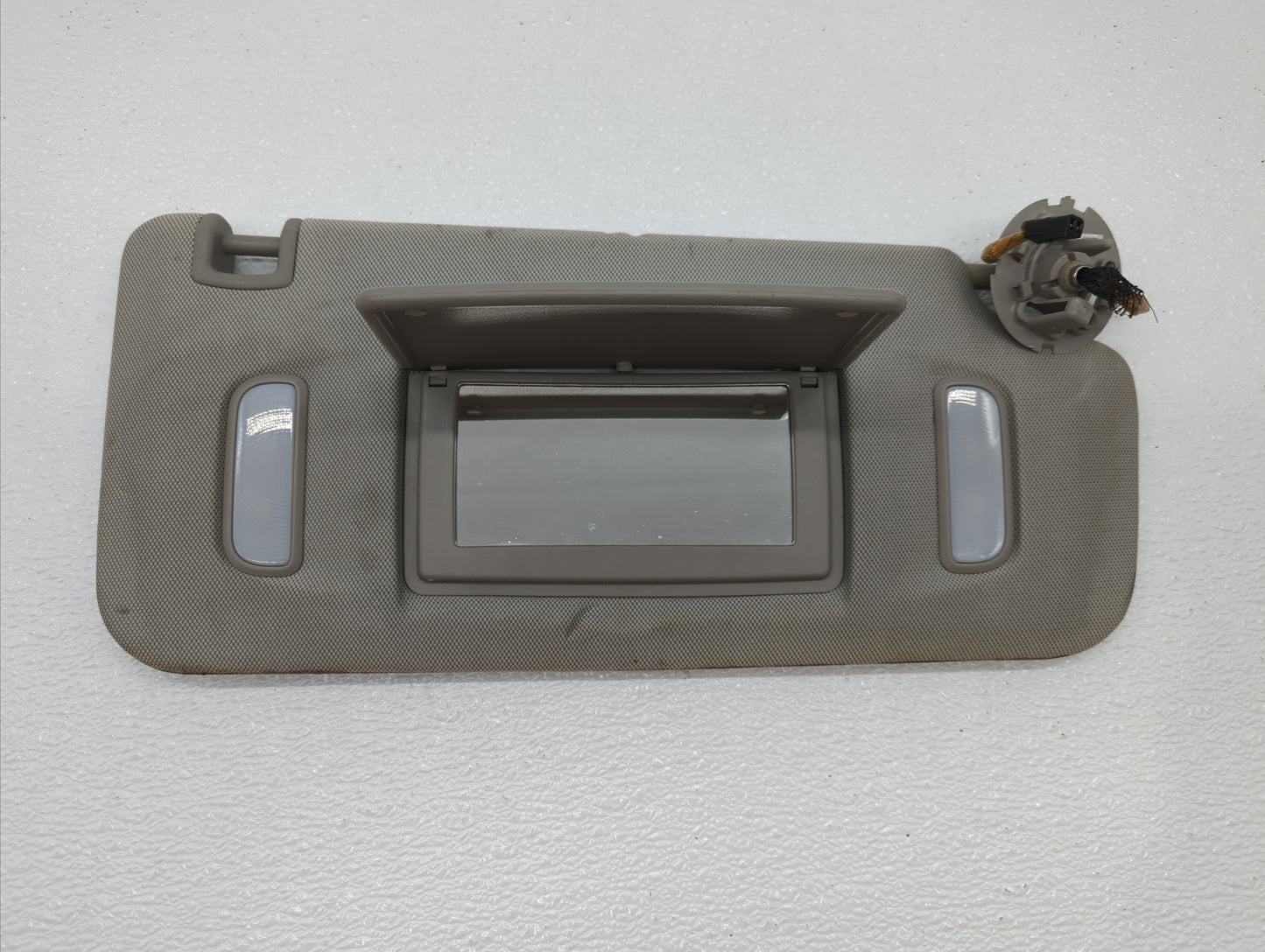 2010-2017 Chevrolet Equinox Sun Visor Shade Replacement Passenger Right Mirror Fits Fits 2010 2011 2012 2013 2014 2015 2016 