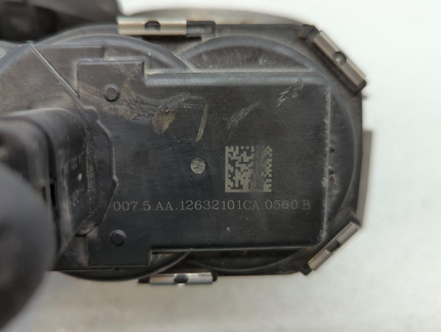 2012-2015 Chevrolet Equinox Throttle Body P/N:12632101CA Fits Fits 2012 2013 2014 2015 OEM Used Auto Parts - Oemusedautopart