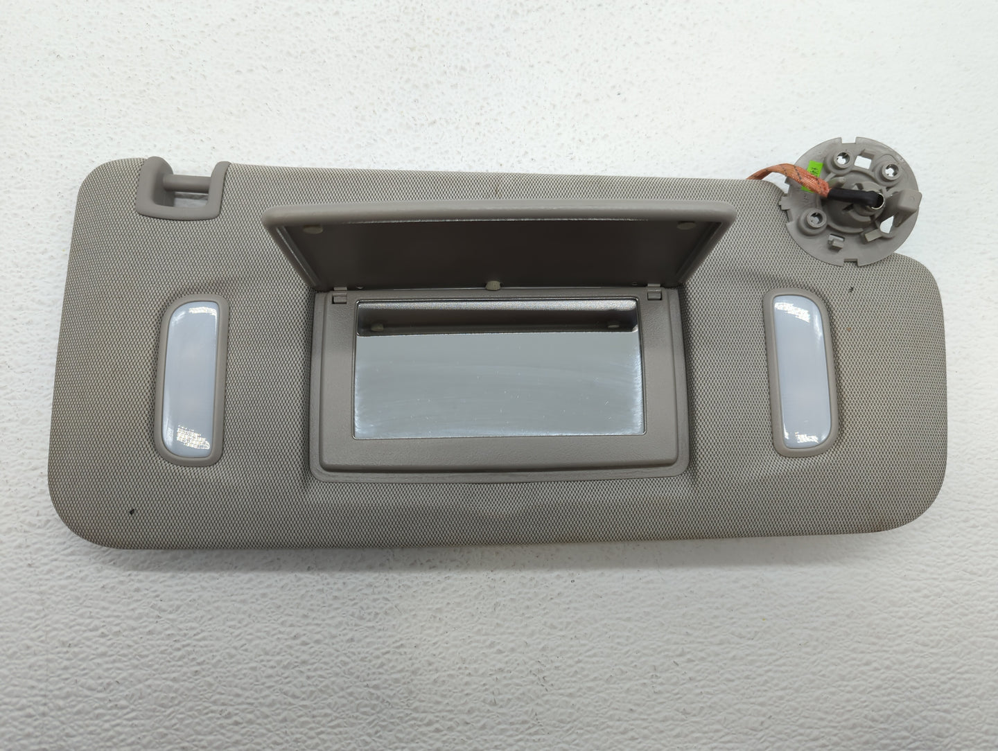 2010-2017 Chevrolet Equinox Sun Visor Shade Replacement Passenger Right Mirror Fits Fits 2010 2011 2012 2013 2014 2015 2016 