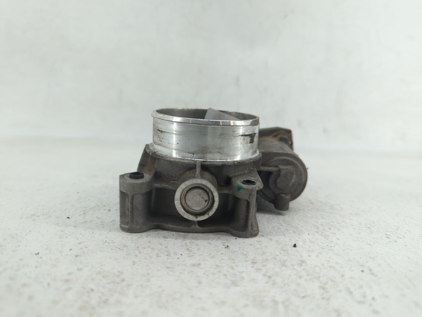 2012-2015 Chevrolet Equinox Throttle Body P/N:12627217DA 12632101CA Fits Fits 2012 2013 2014 2015 OEM Used Auto Parts - Oemu