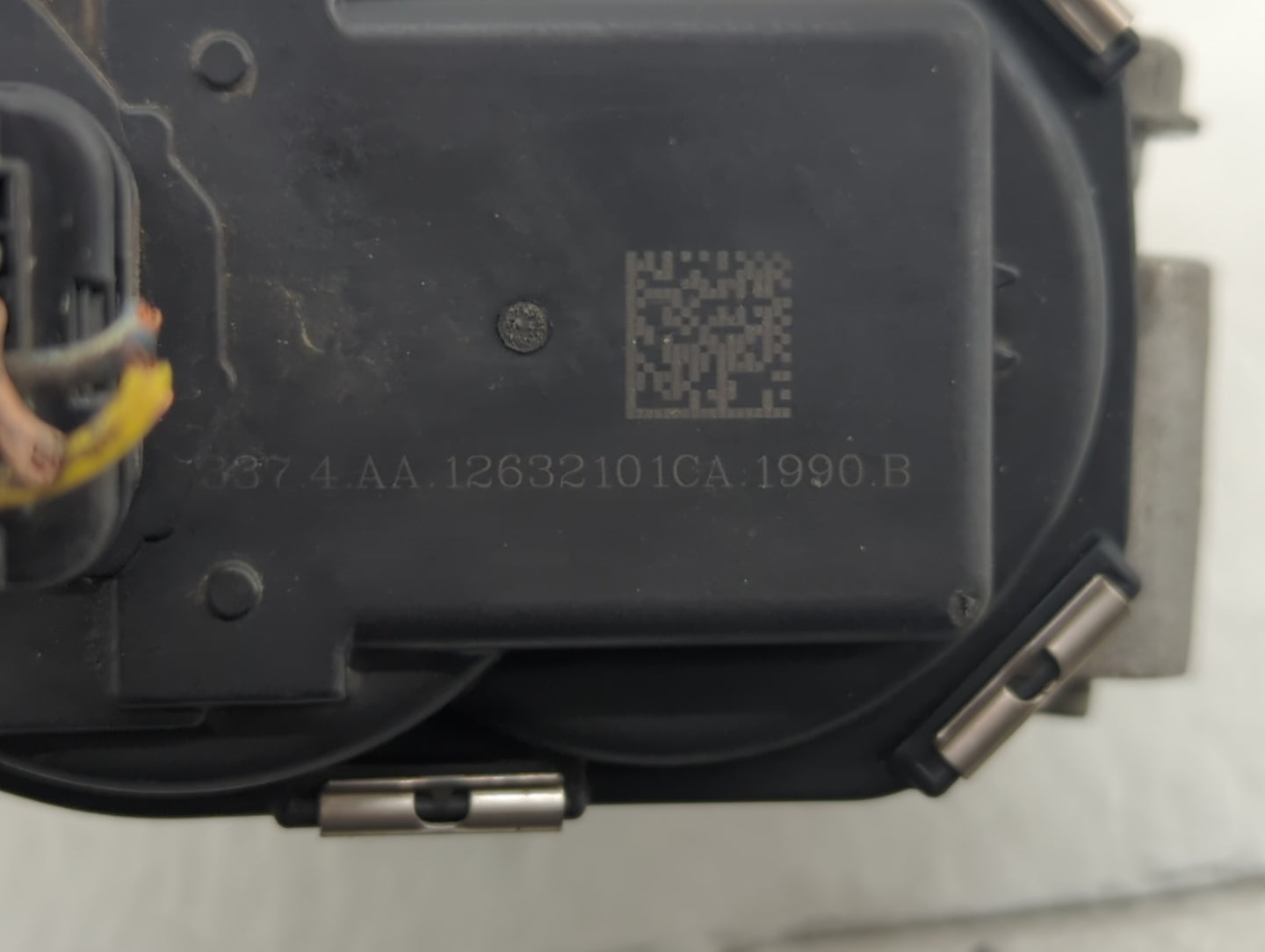 2012-2015 Chevrolet Equinox Throttle Body P/N:12627217DA 12632101CA Fits Fits 2012 2013 2014 2015 OEM Used Auto Parts - Oemu