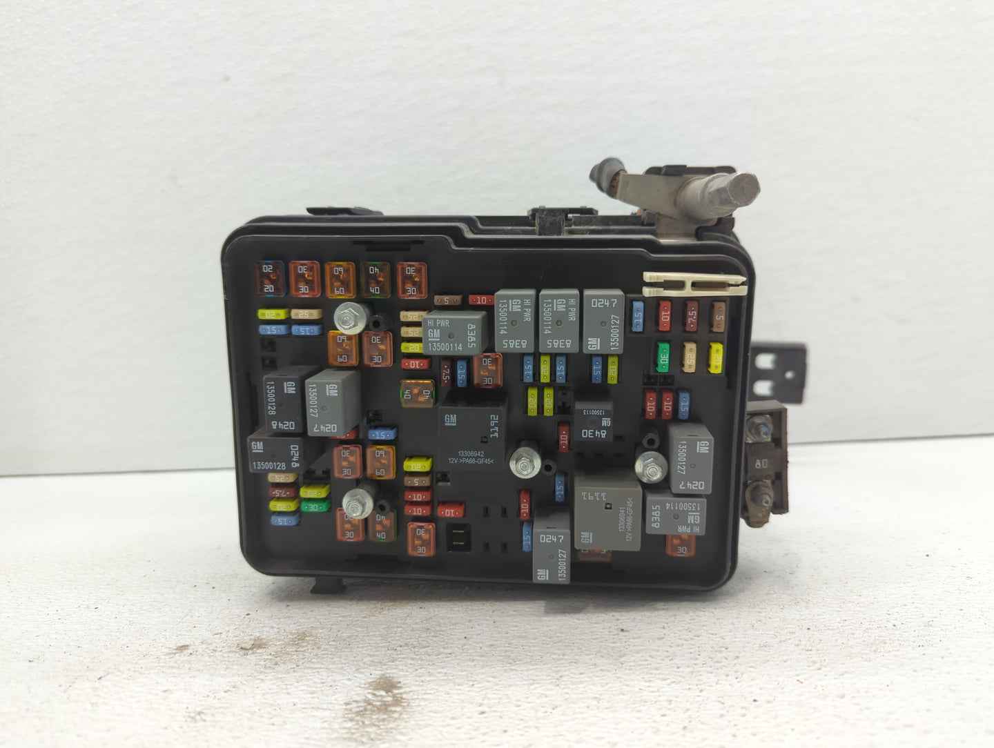 2013-2015 Chevrolet Equinox Fusebox Fuse Box Panel Relay Module P/N:22929762 22920763 Fits Fits 2013 2014 2015 OEM Used Auto