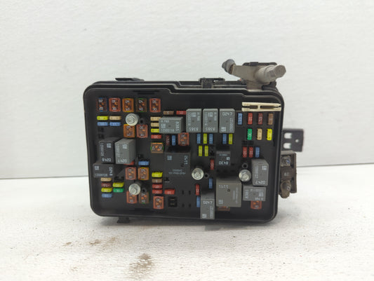 2013-2015 Chevrolet Equinox Fusebox Fuse Box Panel Relay Module P/N:22929762 22920763 Fits Fits 2013 2014 2015 OEM Used Auto Parts