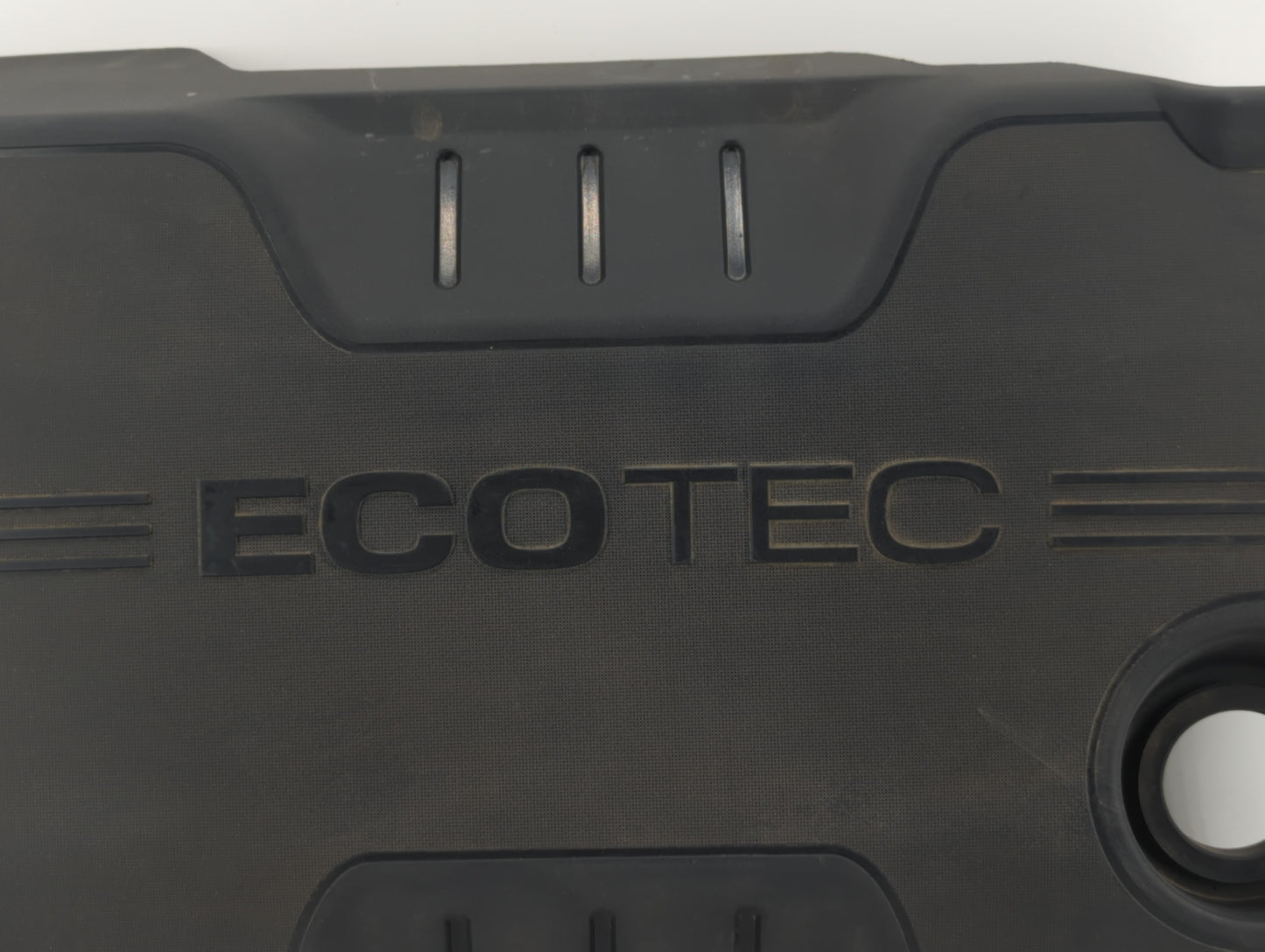 2015 Chevrolet Equinox Engine Cover - Oemusedautoparts1.com
