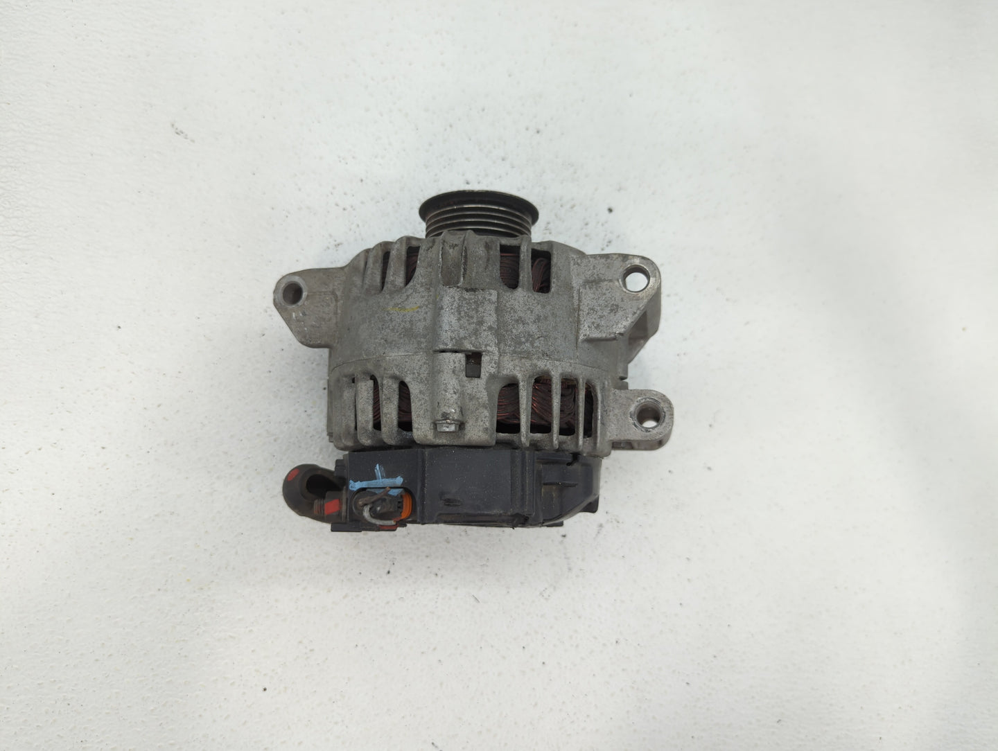 2010-2017 Chevrolet Equinox Alternator Replacement Generator Charging Assembly Engine OEM P/N:13500315 13588328 Fits OEM Use