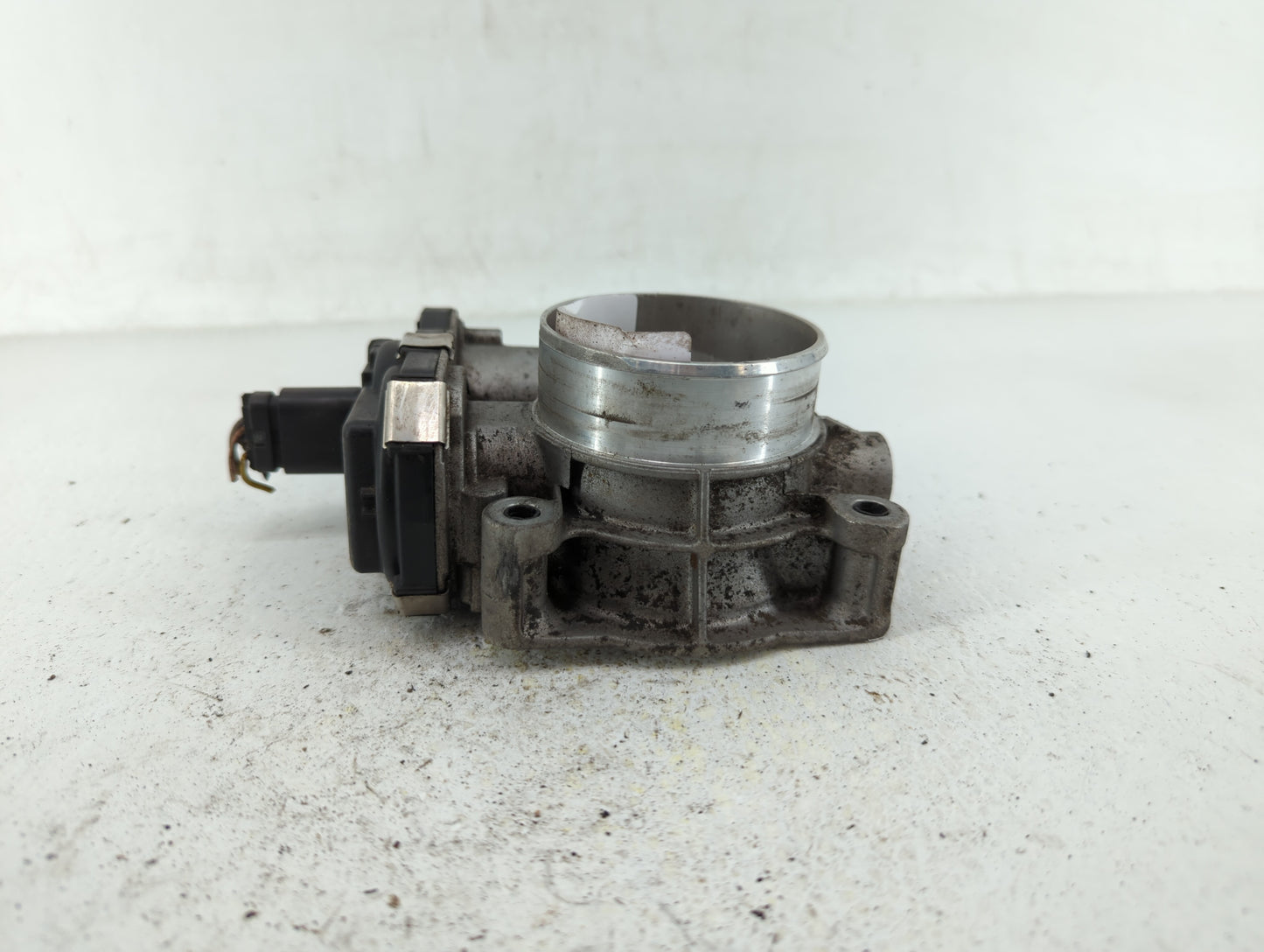 2012-2015 Chevrolet Equinox Throttle Body P/N:12627217DA 12632101CA Fits Fits 2012 2013 2014 2015 OEM Used Auto Parts - Oemu