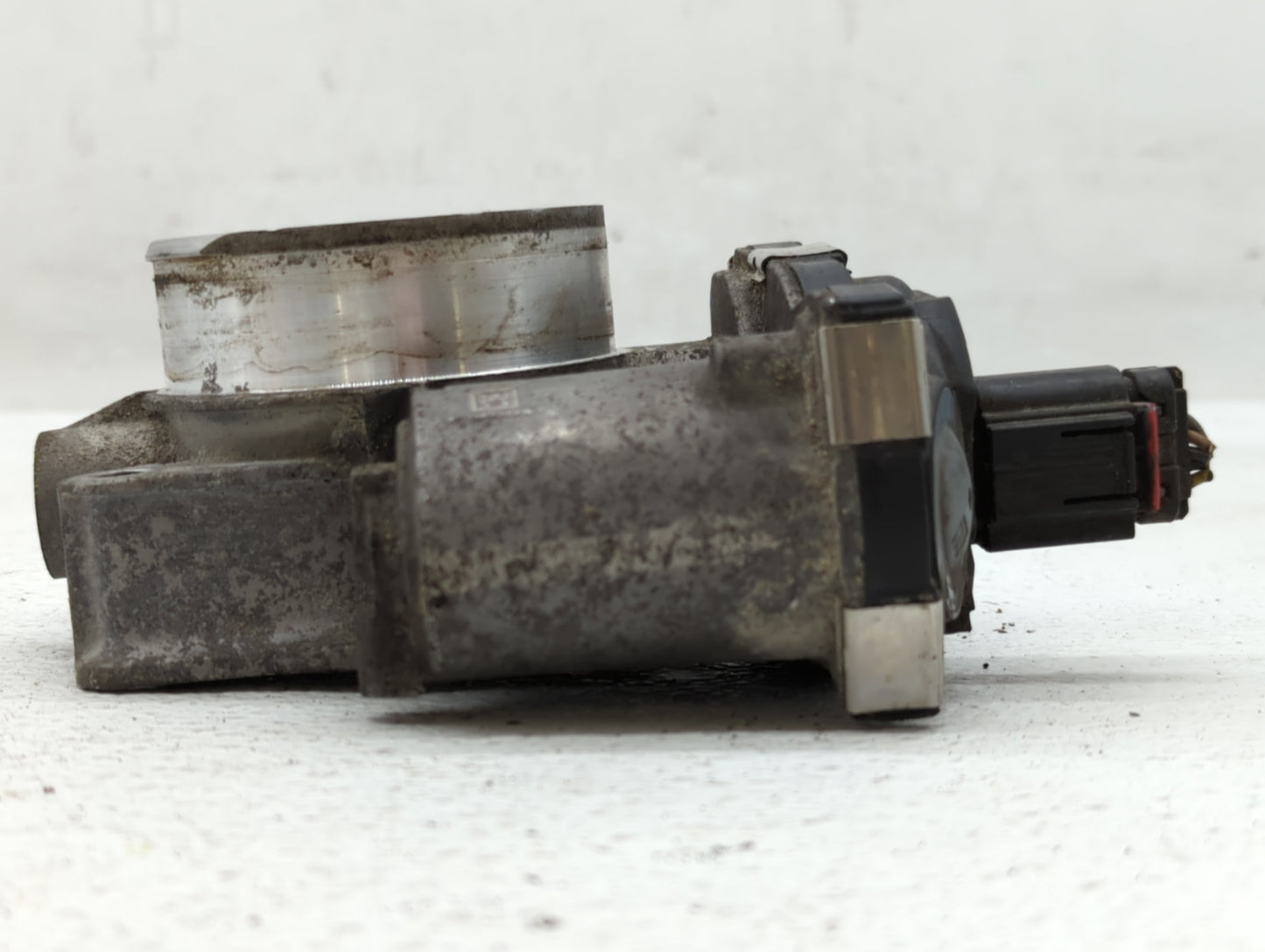 2012-2015 Chevrolet Equinox Throttle Body P/N:12632101CA Fits Fits 2012 2013 2014 2015 OEM Used Auto Parts - Oemusedautopart