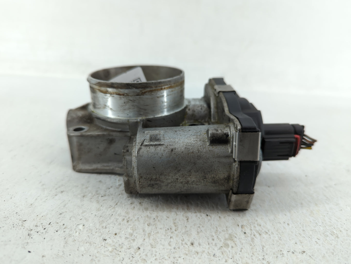 2012-2015 Chevrolet Equinox Throttle Body P/N:12632101CA Fits Fits 2012 2013 2014 2015 OEM Used Auto Parts - Oemusedautopart