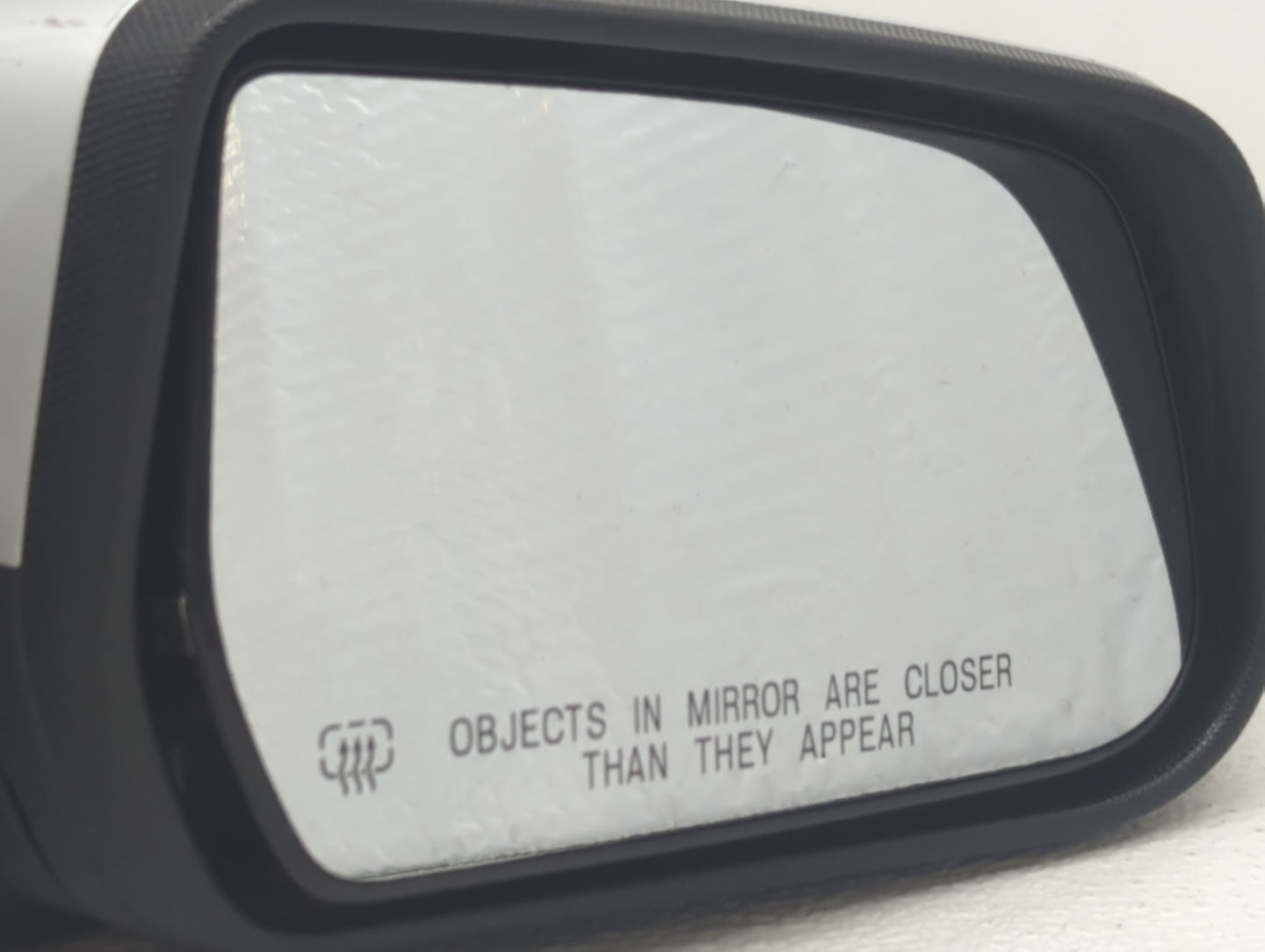 2015-2017 Chevrolet Equinox Passenger Side View Mirror - Right Door Mirror OEM Used - Oemusedautoparts1.com