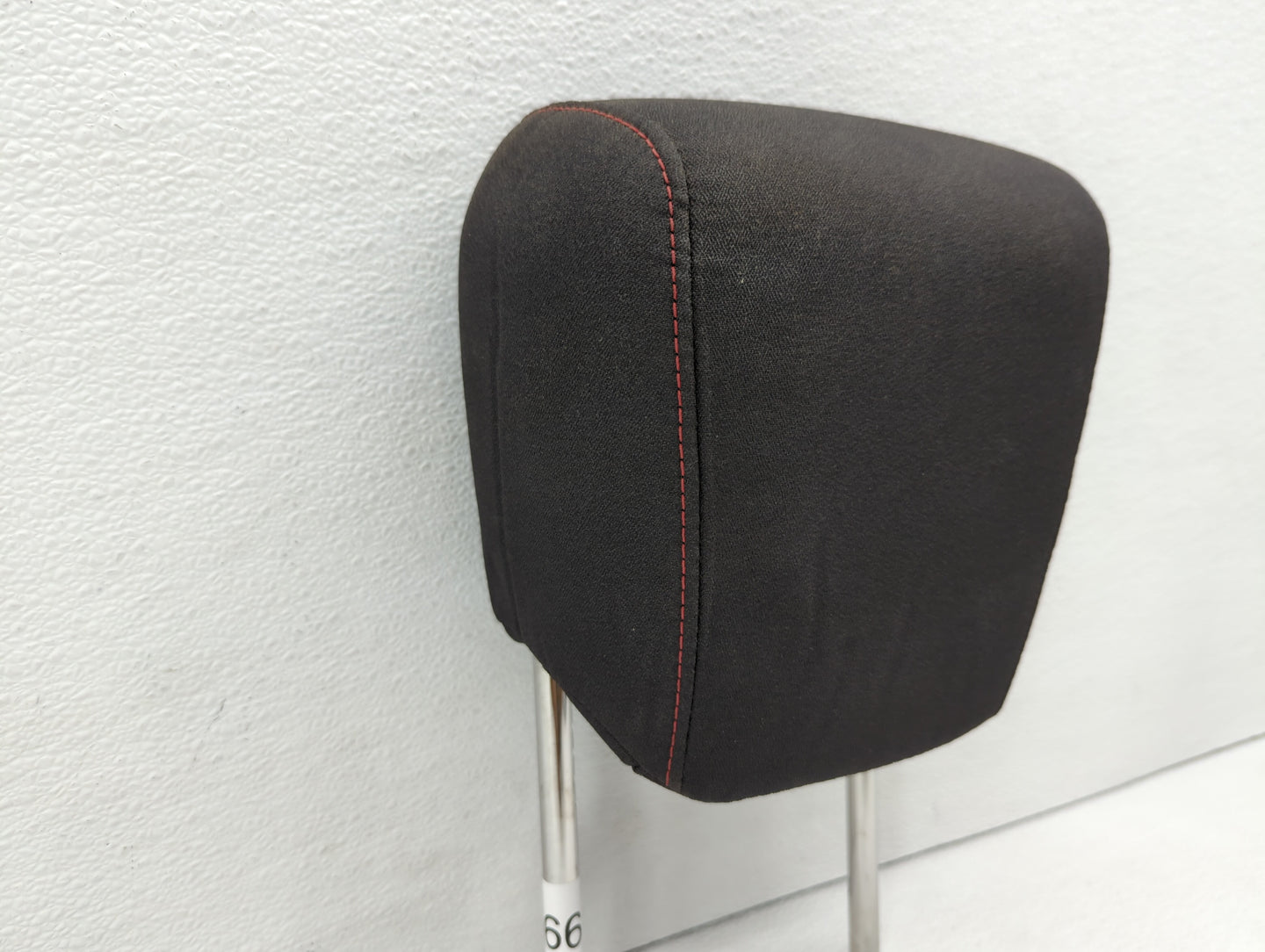 2014-2017 Chevrolet Equinox Headrest Head Rest Rear Seat Fits Fits 2014 2015 2016 2017 OEM Used Auto Parts - Oemusedautopart