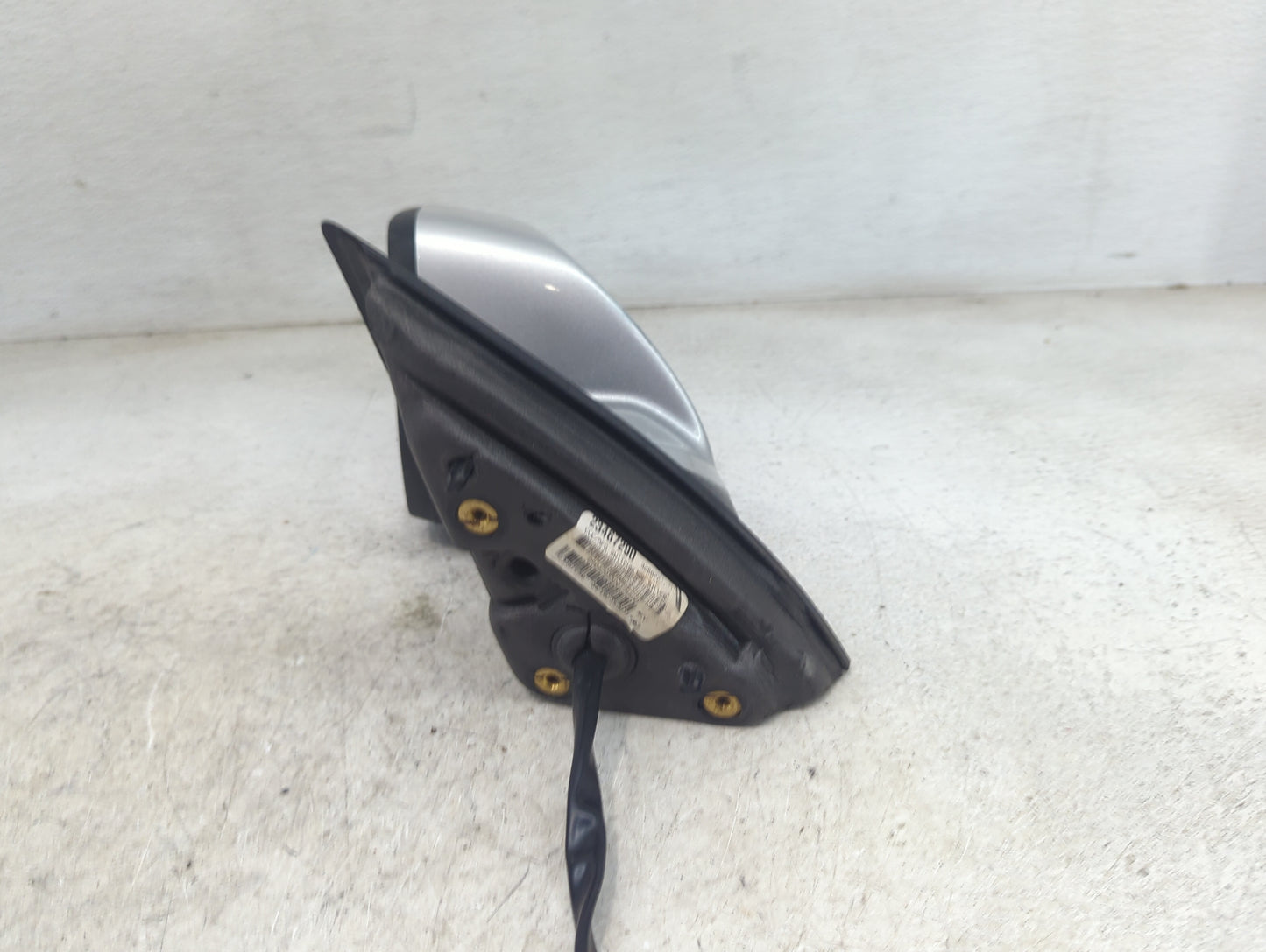 2015-2017 Chevrolet Equinox Driver Side View Mirror - Left Door Mirror OEM Used - Oemusedautoparts1.com