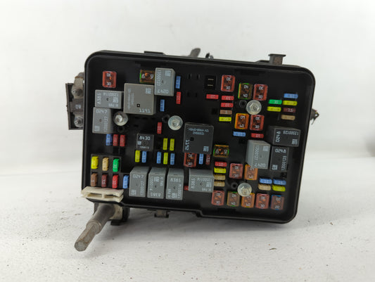 2013-2015 Chevrolet Equinox Fusebox Fuse Box Panel Relay Module P/N:22929762_01 Fits Fits 2013 2014 2015 OEM Used Auto Parts